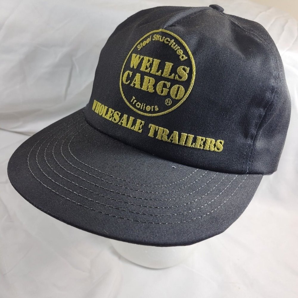 Wells Cargo Trailers Hat Snapback Baseball Vintage 80s Cap Retro Dad Trucker